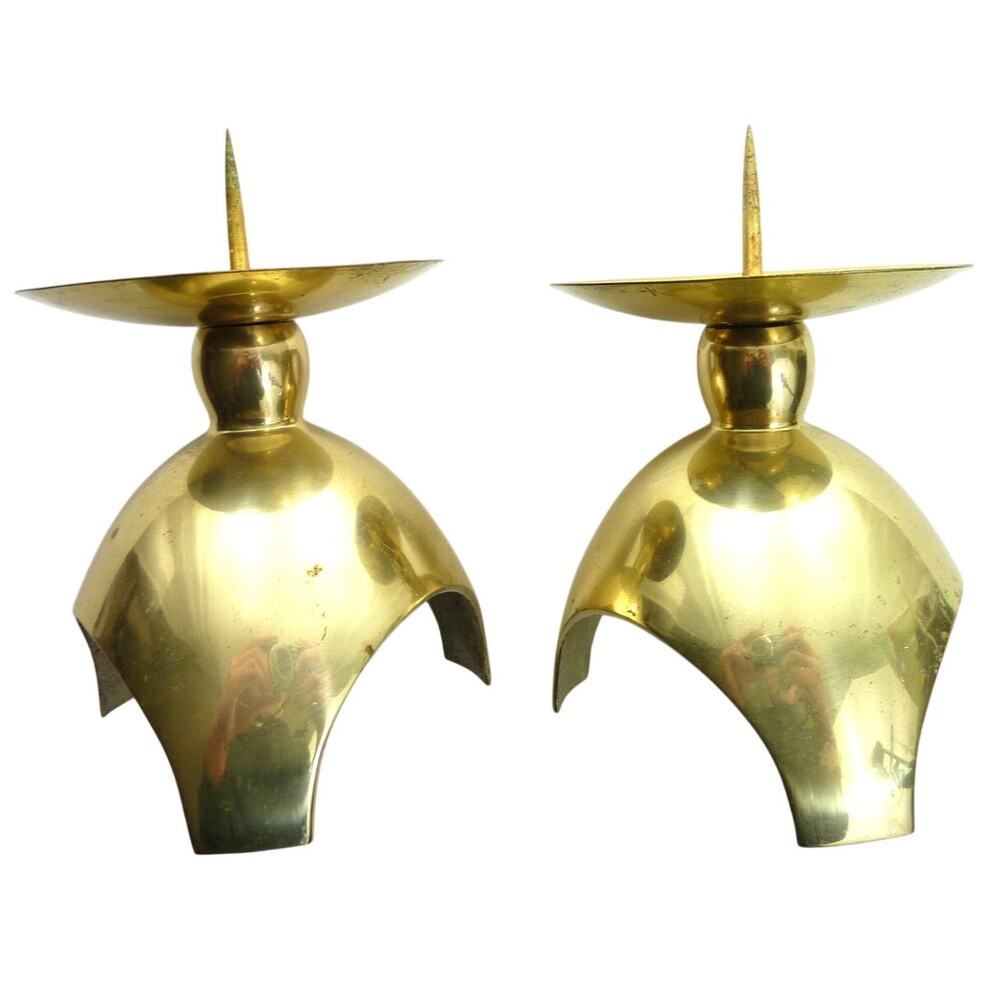Mid Century Brass Tripod Candle Holder Vintage 3 Footed Pricket Taper Stand